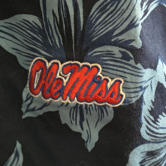 Chiliwear Ole Miss Blue Floral Men's Hawaiian Shirt Short Sleeve Est. Size XL - Picture 3 of 12